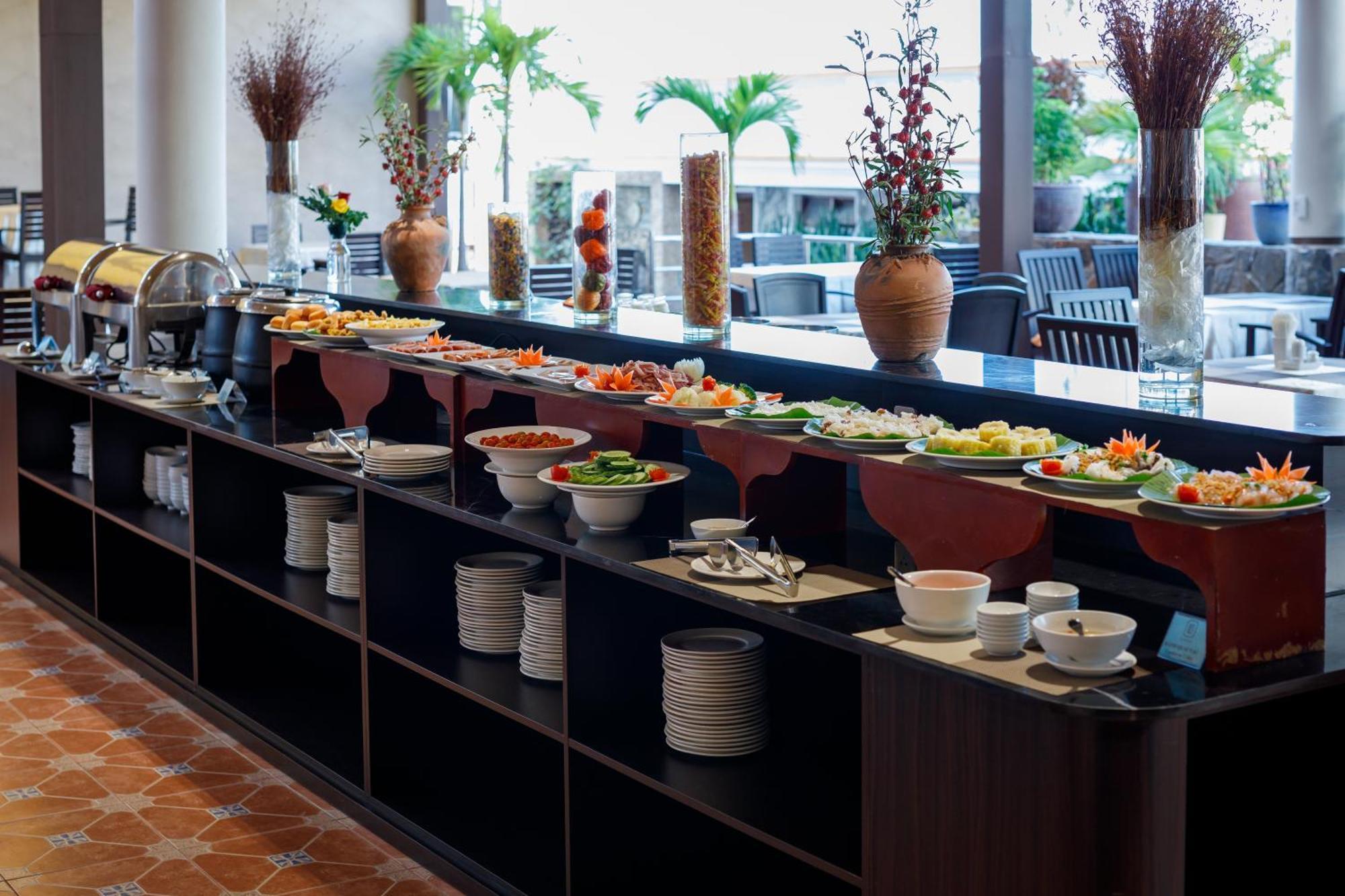 Le Aqua Resort & Spa Phan Thiet - Swiss Village Resort & Spa Муи Не Екстериор снимка