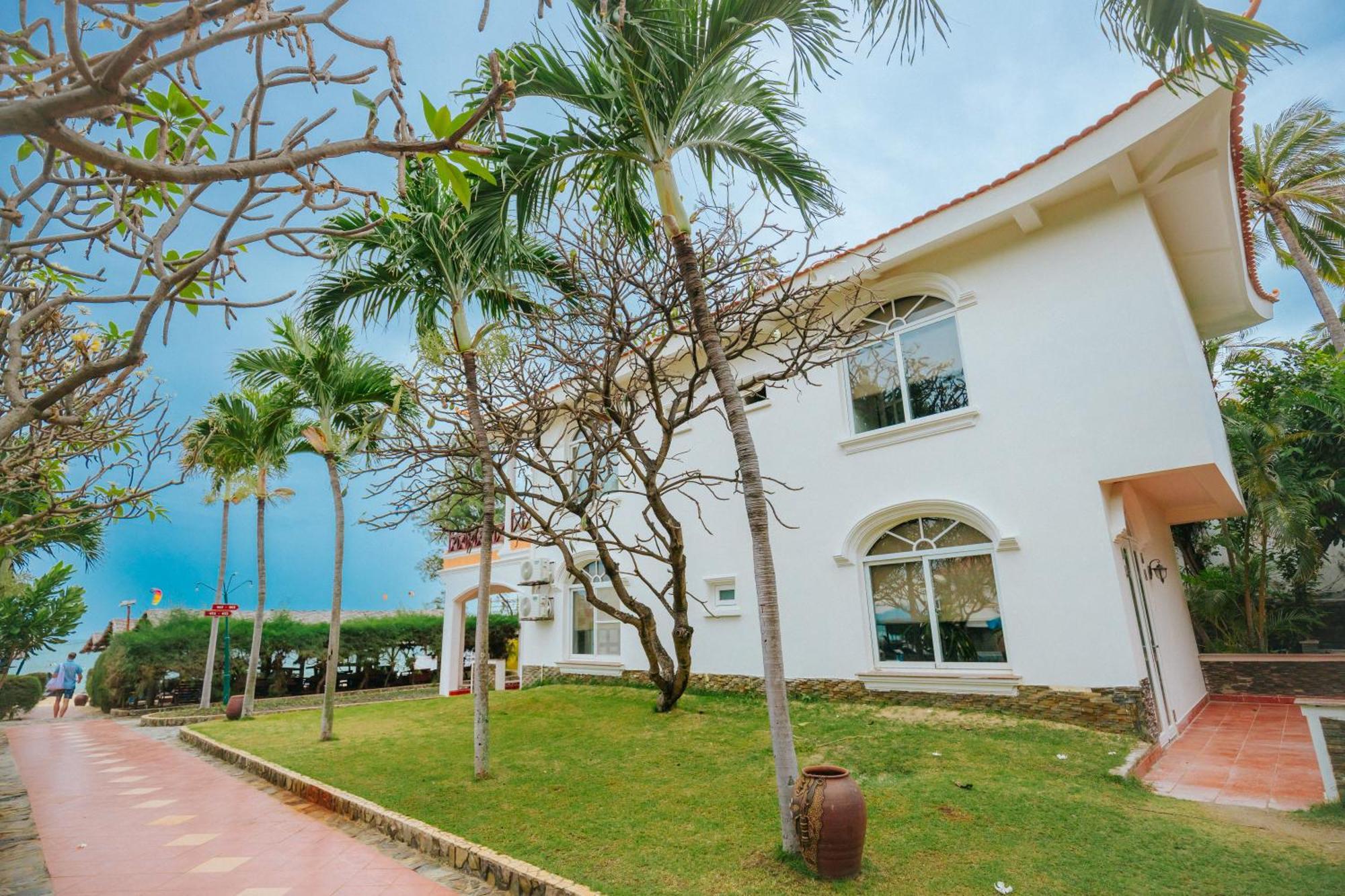 Le Aqua Resort & Spa Phan Thiet - Swiss Village Resort & Spa Муи Не Екстериор снимка