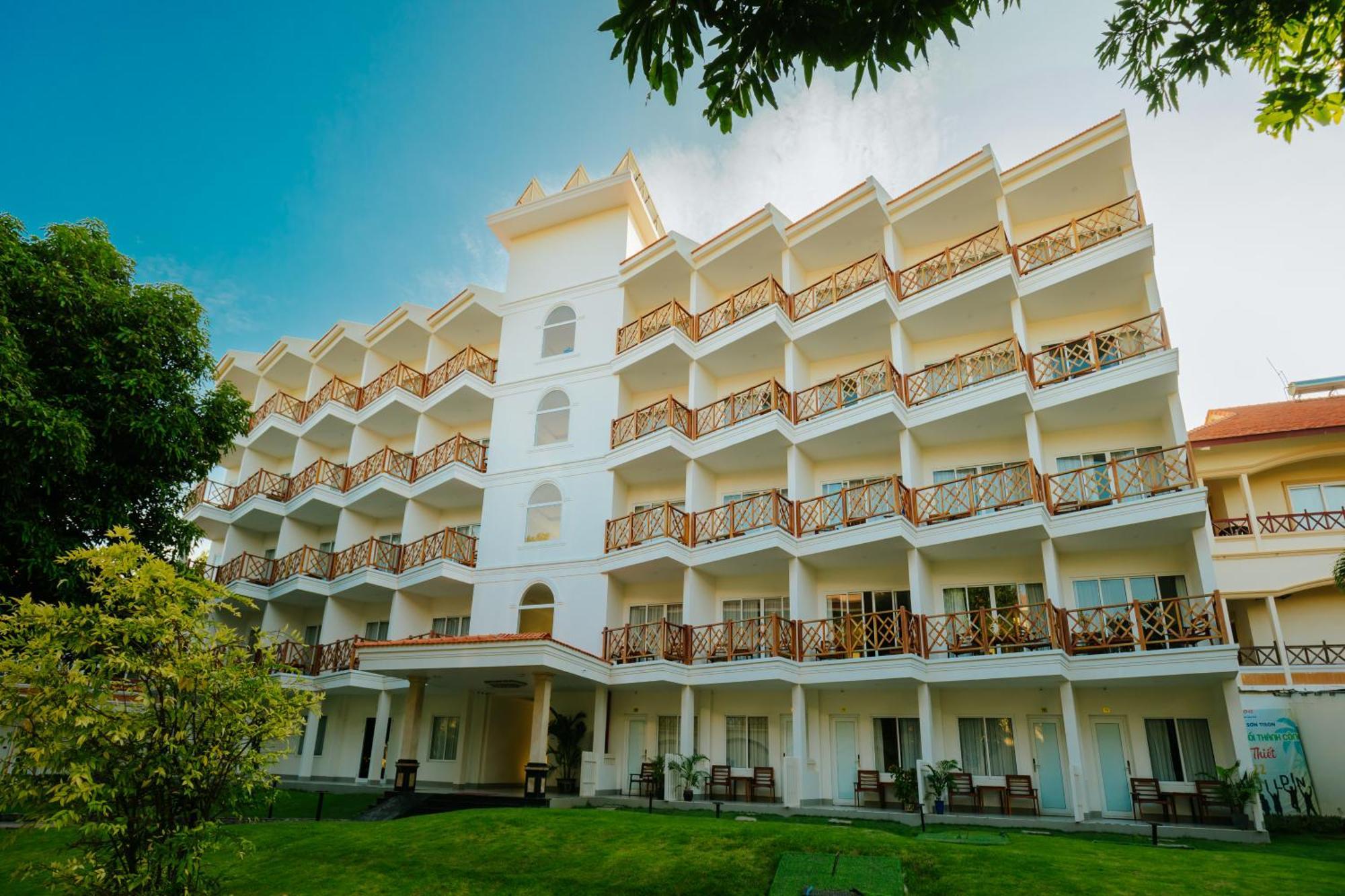 Le Aqua Resort & Spa Phan Thiet - Swiss Village Resort & Spa Муи Не Екстериор снимка