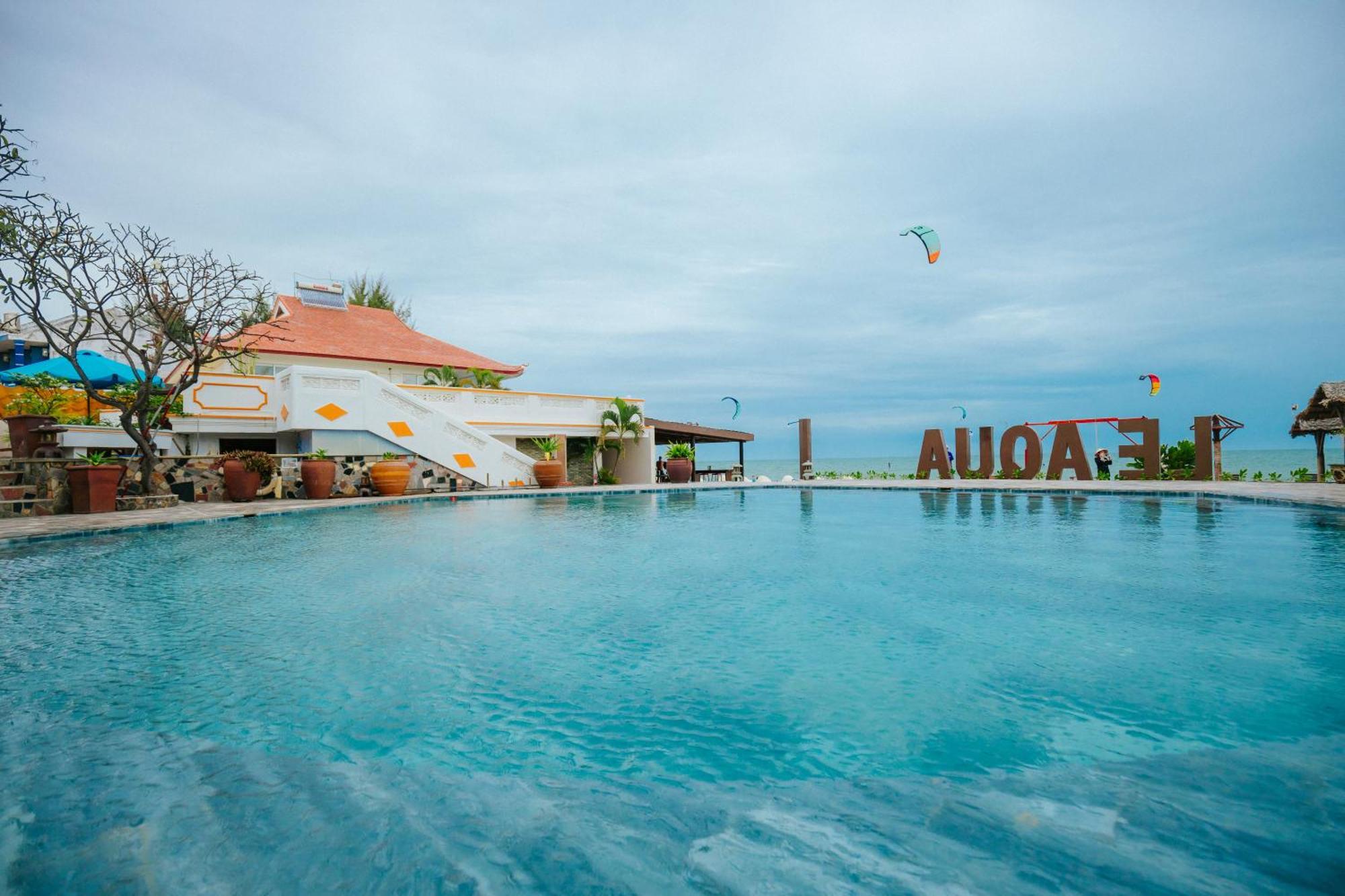Le Aqua Resort & Spa Phan Thiet - Swiss Village Resort & Spa Муи Не Екстериор снимка