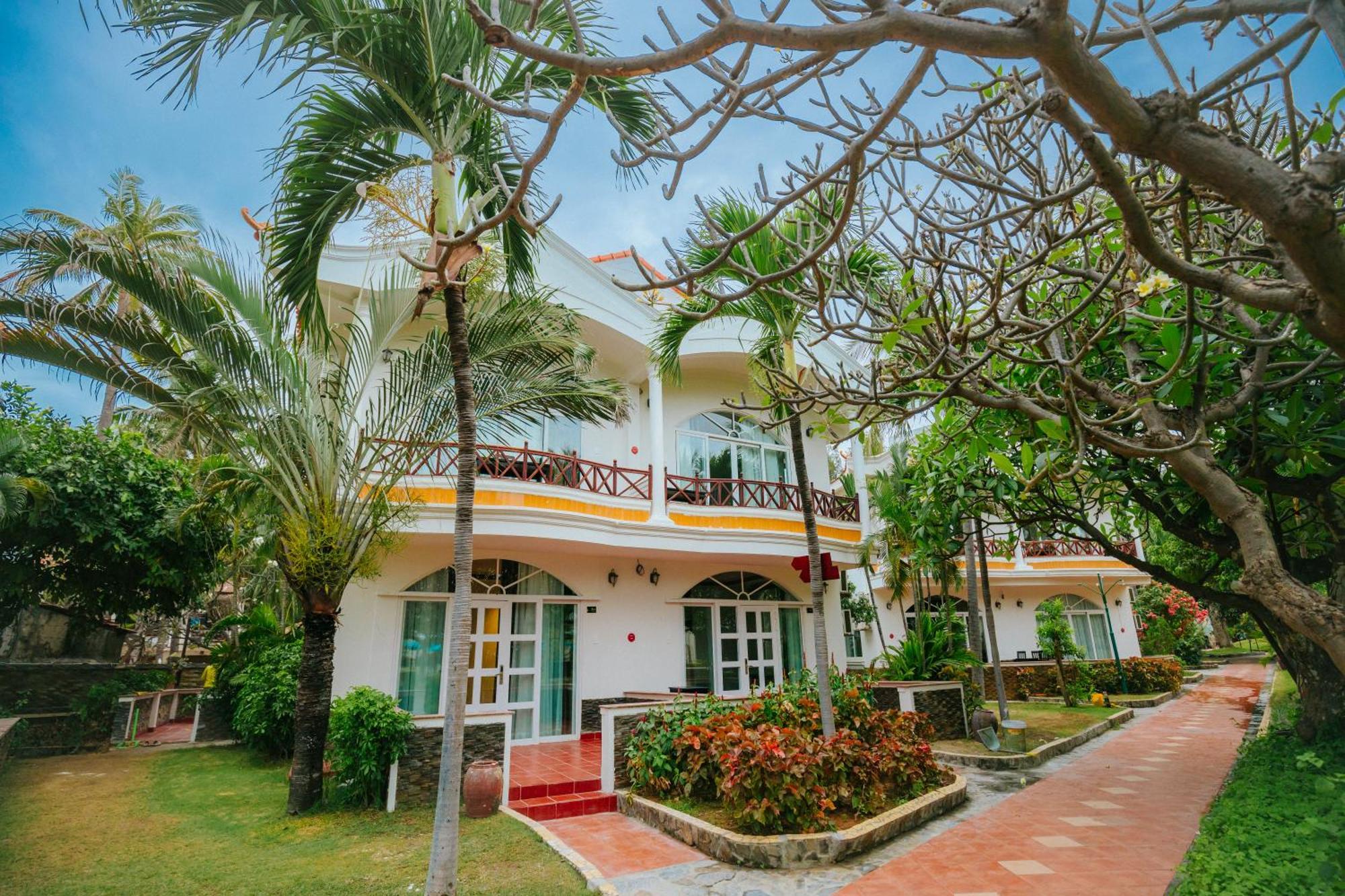 Le Aqua Resort & Spa Phan Thiet - Swiss Village Resort & Spa Муи Не Екстериор снимка